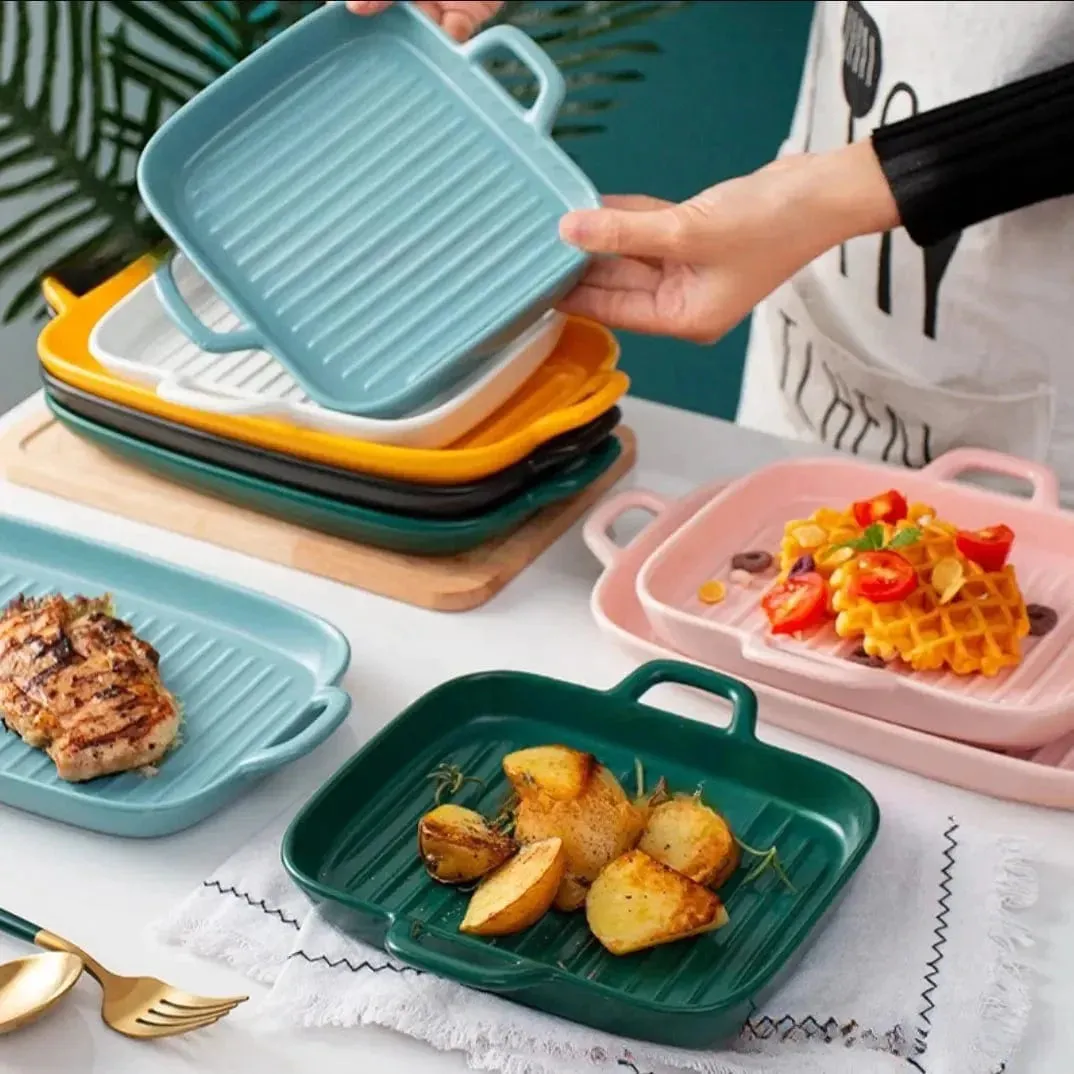Cheerful Ceramic Platter: The Perfect Addition to Your Tableware Collection