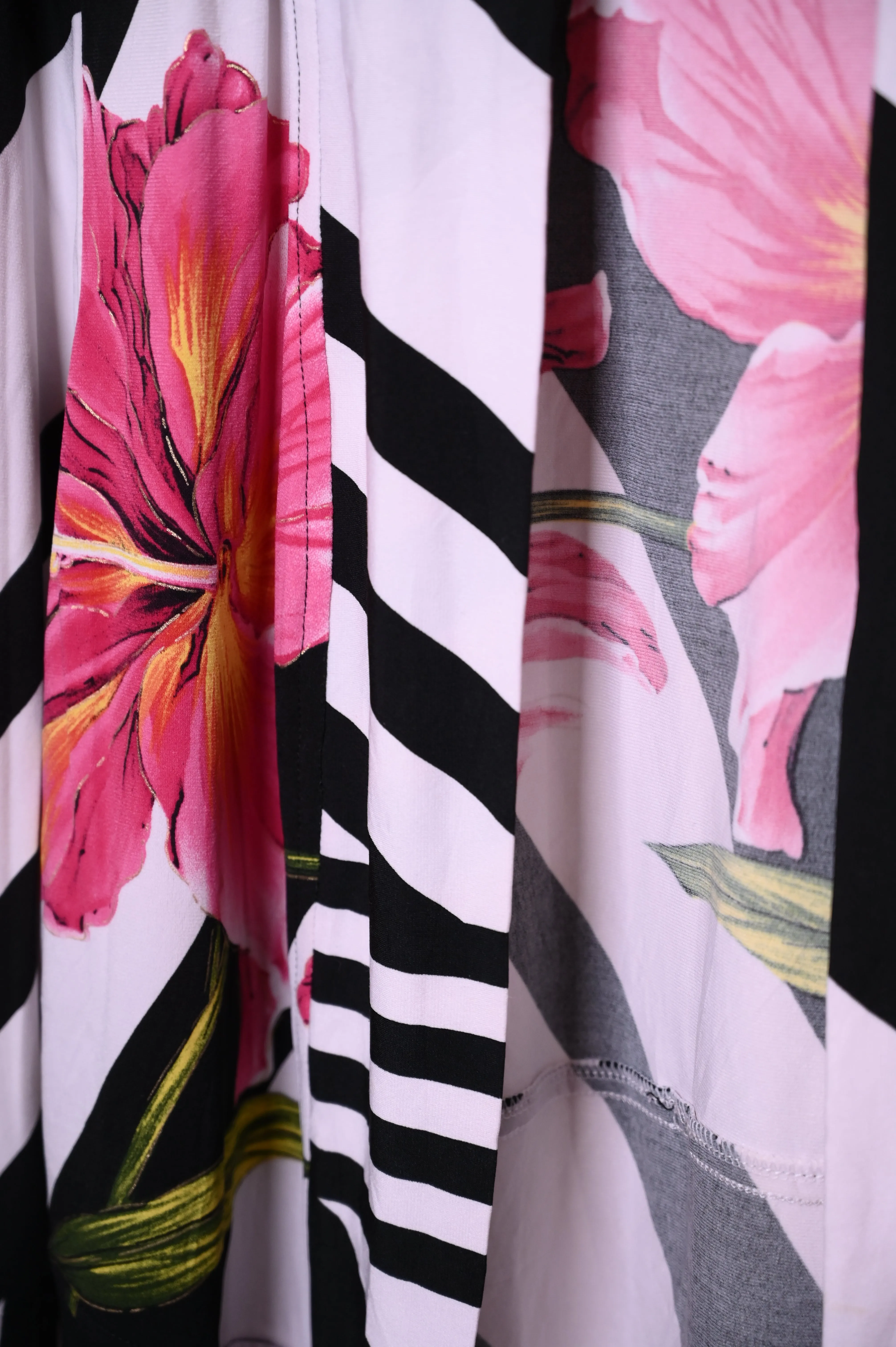 Classic Black and White Polyester Shrug