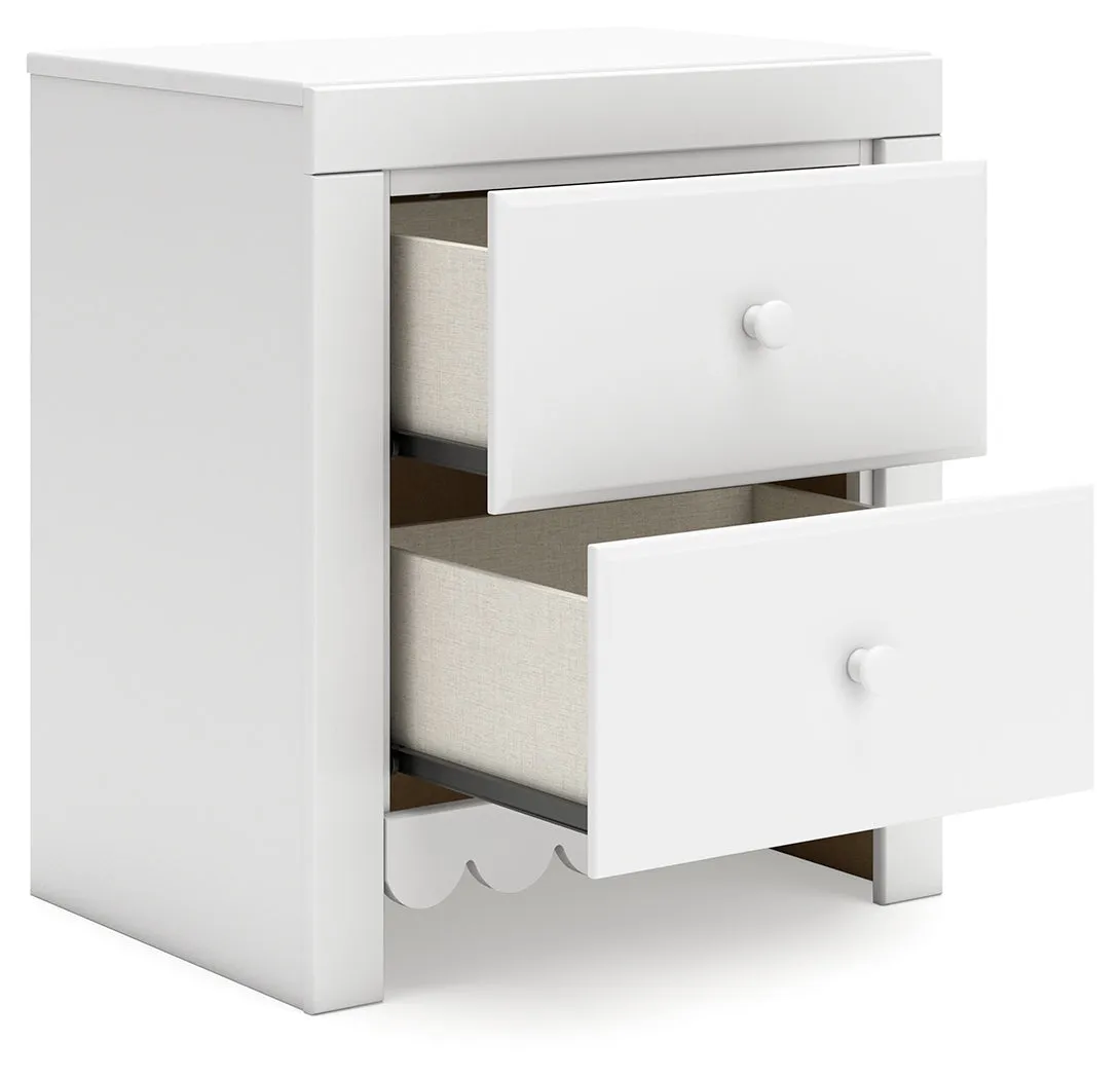 Mollviney Full Panel Storage Bed with Mirrored Dresser and Chest in White