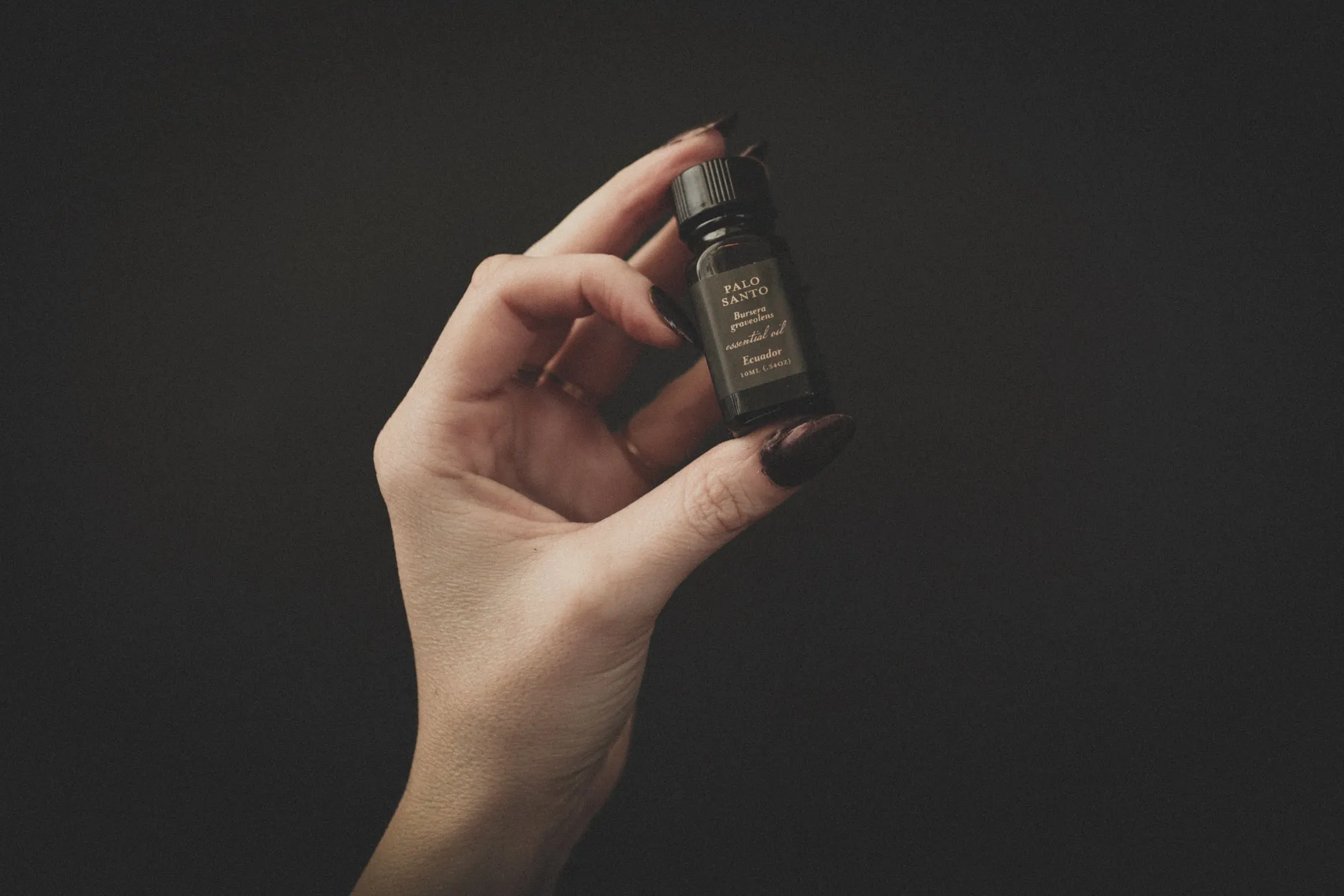 Single Essence of Palo Santo