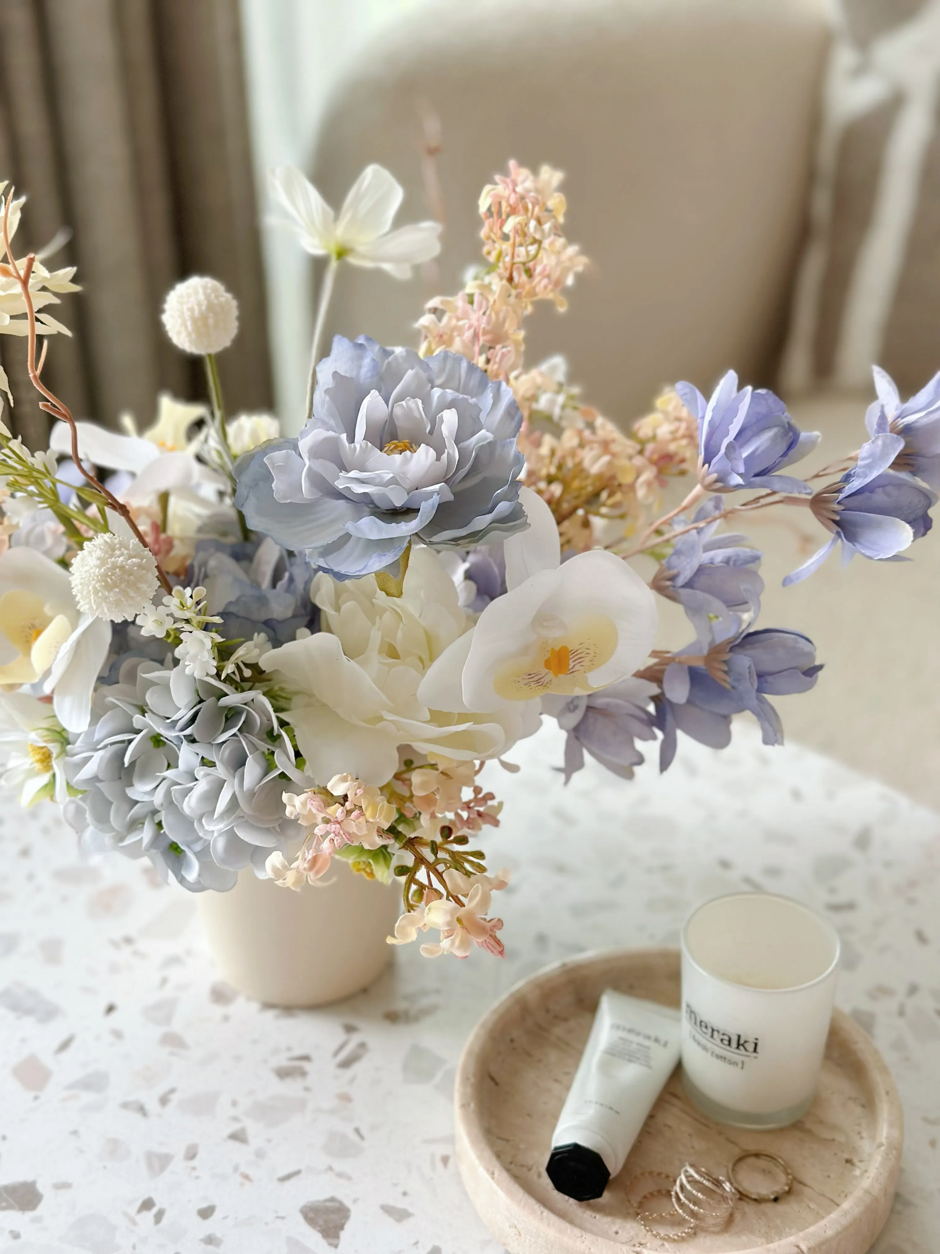 Tranquil Petal Breeze in the Pot (2-sided)
