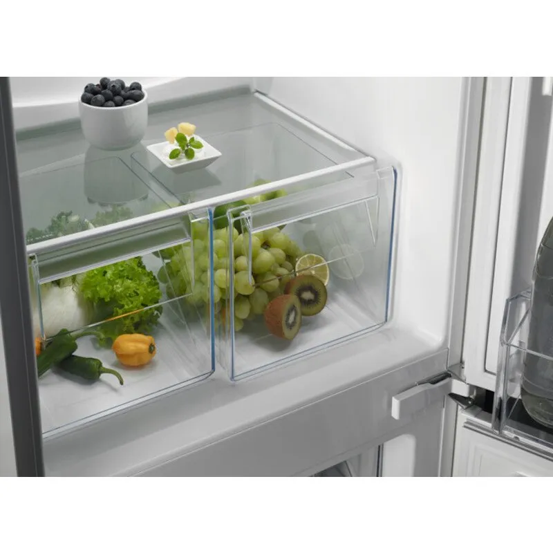 Zanussi ZNNN18ES3 Frost Free Integrated Fridge Freezer, Sliding Hinge, 70/30